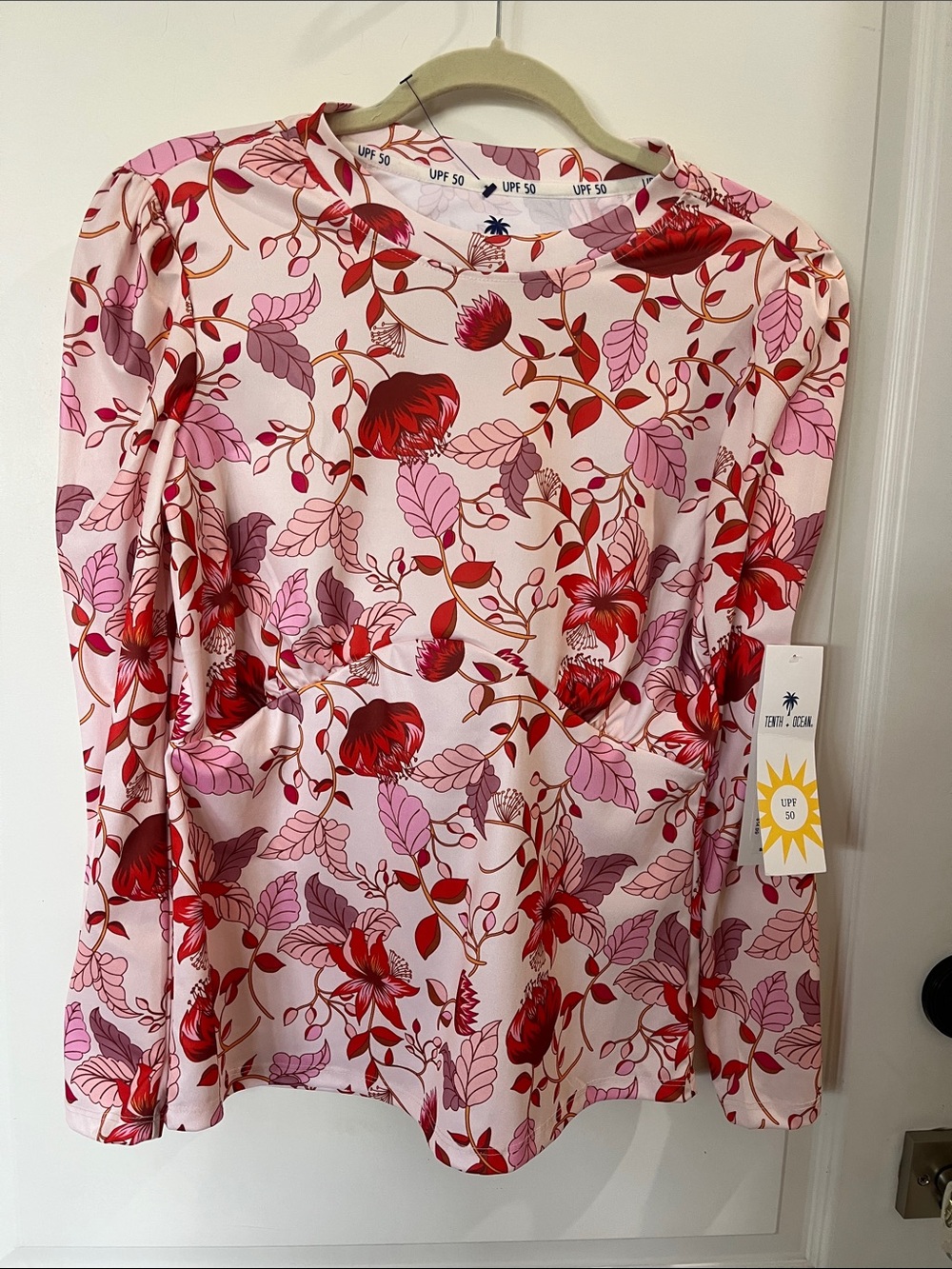 NWT Tenth & Ocean SPF 50 vibrant, red and pink long sleeve top size small